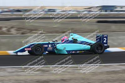 media/Jan-25-2025-CalClub SCCA (Sat) [[03c98a249e]]/Race 2/